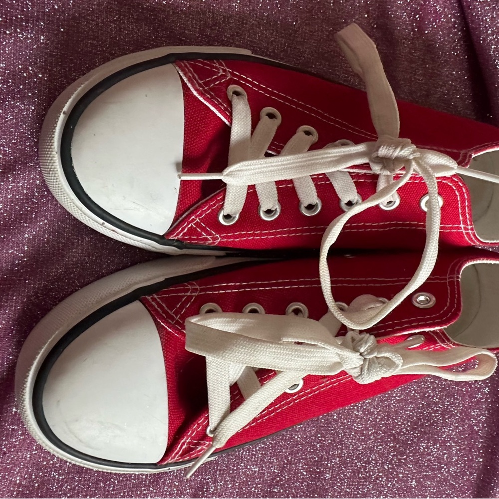 Red Sneakers - Picture 4 of 10